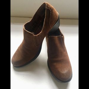 B.O.C. Born Concepts Cognac Brown Suede Booties